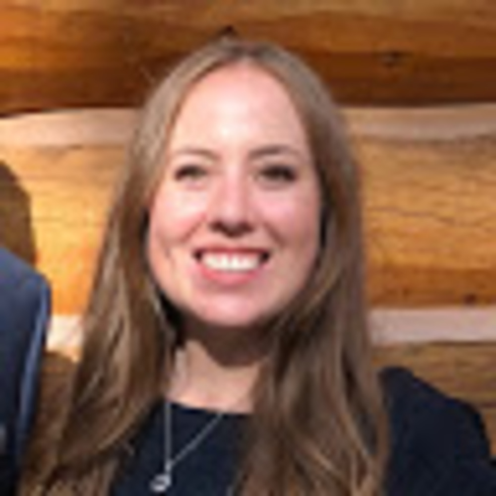 Meet your Posher, Hayley